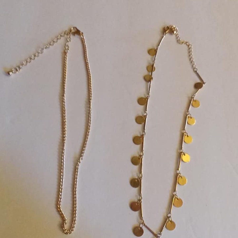 Dainty Gold tone necklaces set of 2